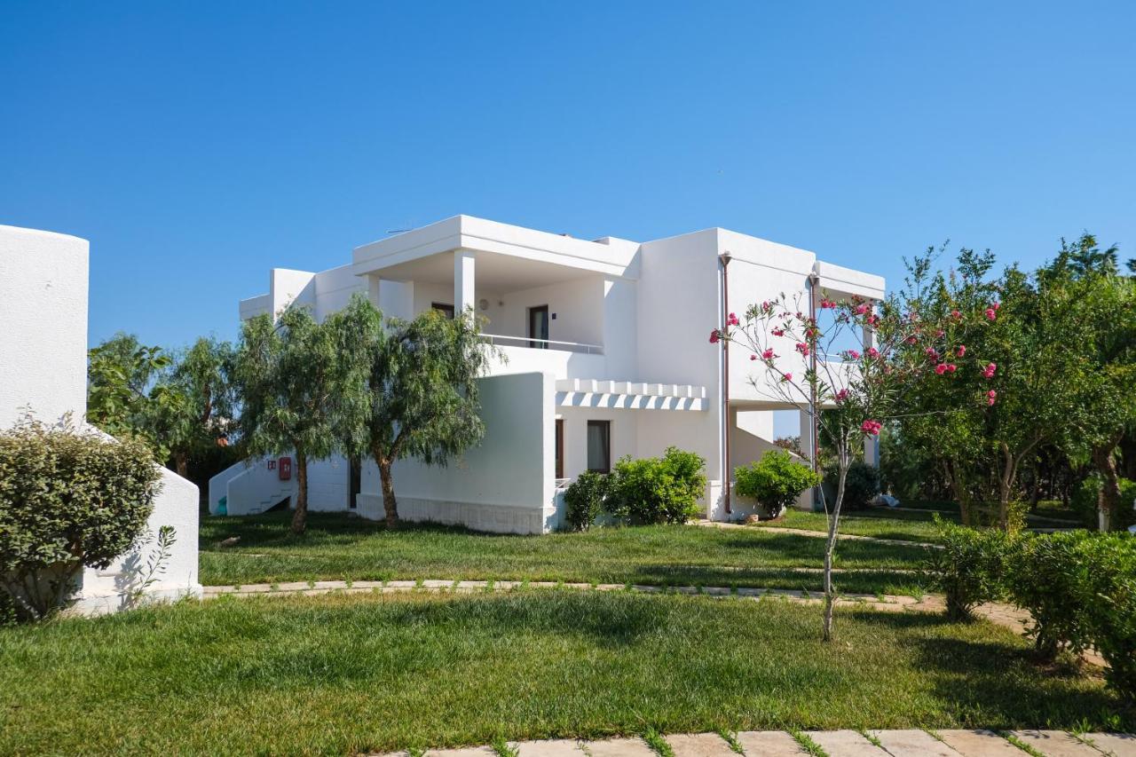Torre Guaceto Greenblu Resort Specchiolla Exterior photo