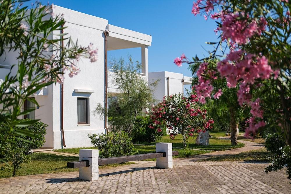 Torre Guaceto Greenblu Resort Specchiolla Exterior photo